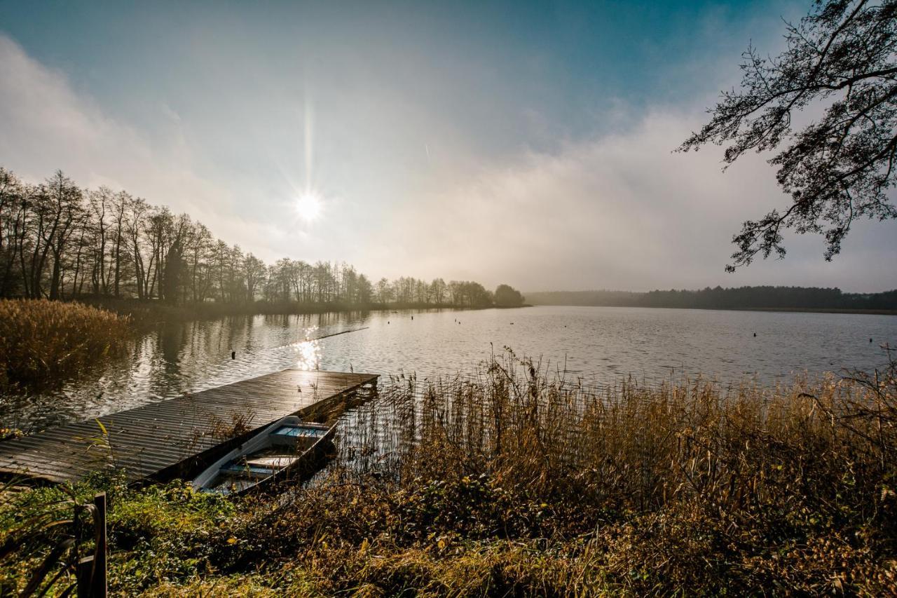 5 Sterne Ferienhaus Direkt Am See Mit Sauna-Kamin-Garten Krakow am See Eksteriør billede