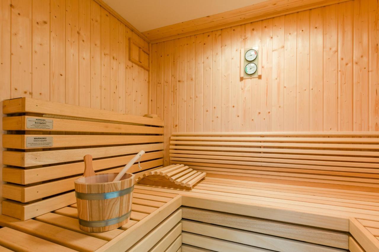 5 Sterne Ferienhaus Direkt Am See Mit Sauna-Kamin-Garten Krakow am See Eksteriør billede