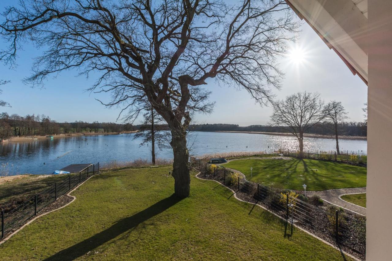 5 Sterne Ferienhaus Direkt Am See Mit Sauna-Kamin-Garten Krakow am See Eksteriør billede